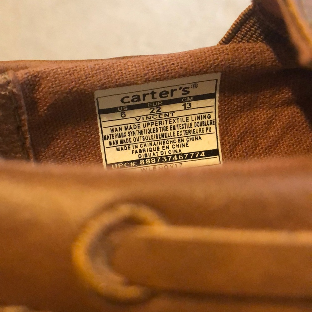 Size 6 baby/toddler Carter’s Loafers - Picture 2 of 2